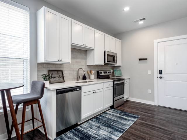 Apartment for rent at 1366 Olivine Dr #E32, Columbus, OH 43215