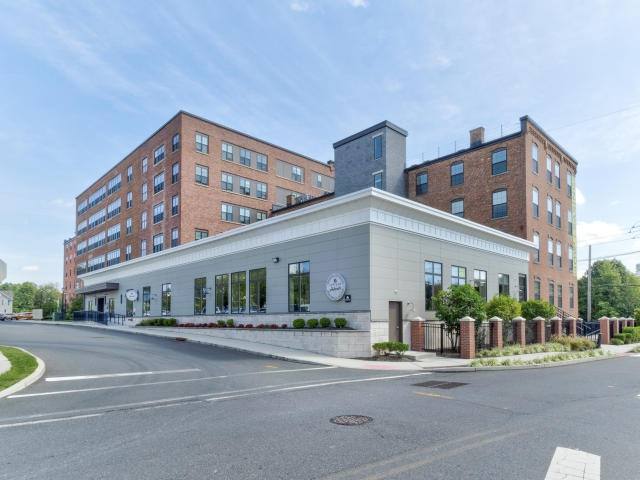 Apartment for rent at 2100 Camelot Court #A32, Helmetta, NJ 08828