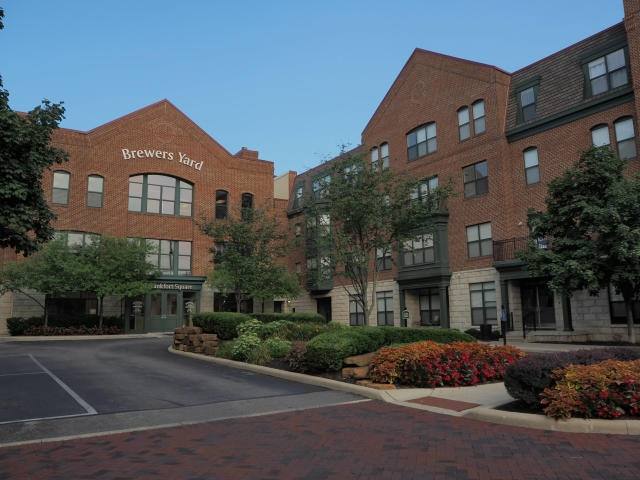 Apartment for rent at 100 Frankfort Square #A22, Columbus, OH 43206