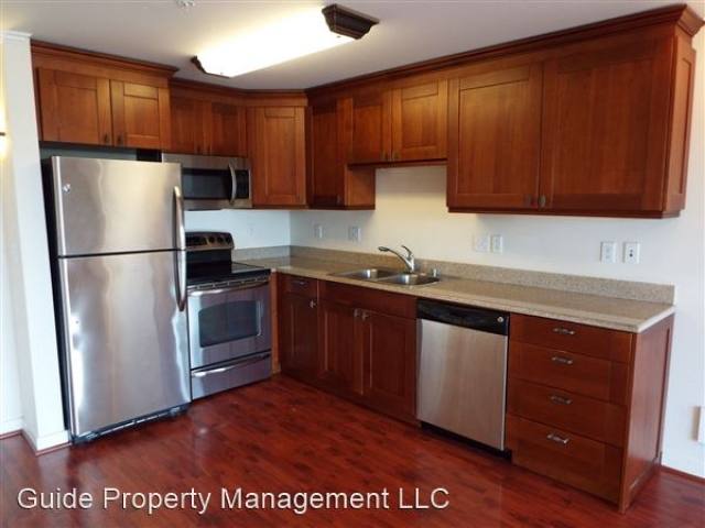 Apartment for rent at 4218 Stone Way N #D32, Seattle, WA 98103