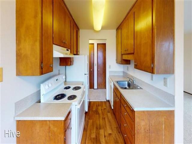 Apartment for rent at 401 N 87th St #D32, Seattle, WA 98103