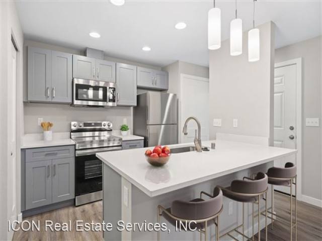 Apartment for rent at 11249 NE 36th Place #A21, Bellevue, WA 98004