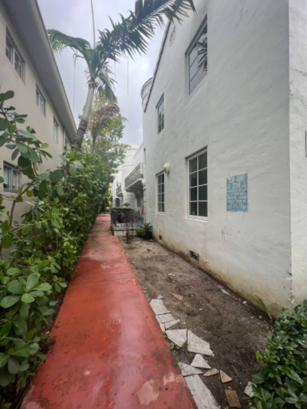 Apartment for rent at 1510 Meridian Ave, Miami Beach, FL 33139