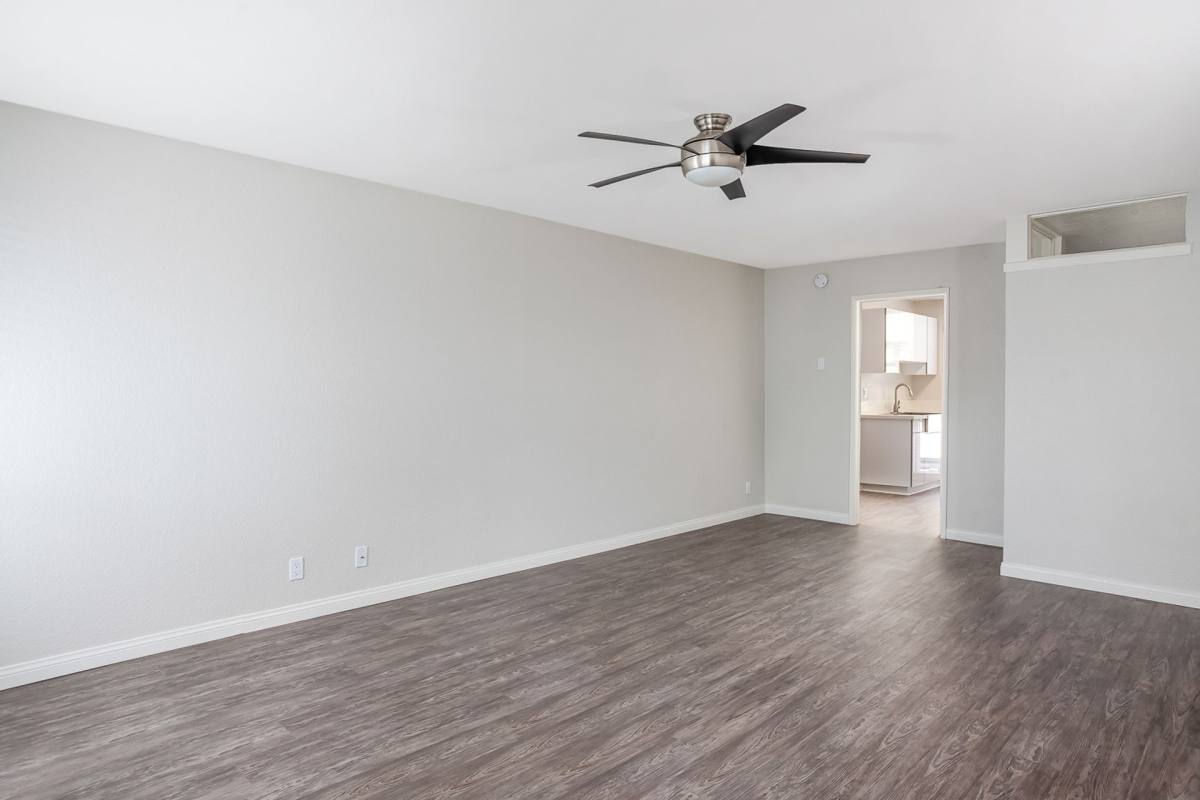 Apartment for rent at 600 N Harbor Blvd, La Habra, CA 90631