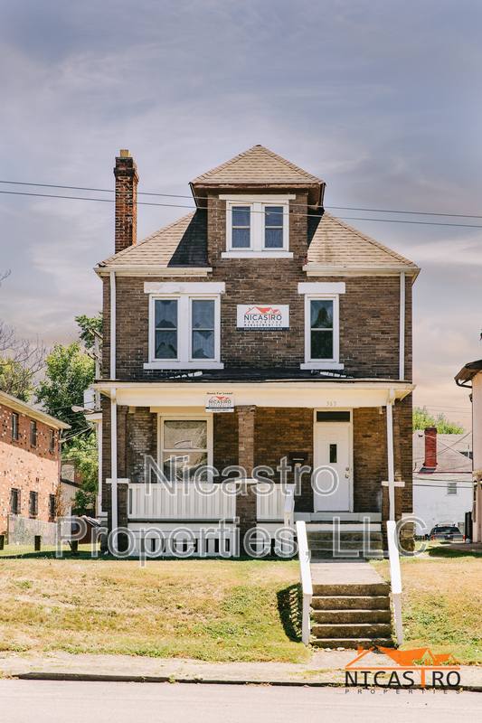 House for rent at 363 E 12th Ave, Columbus, OH 43201