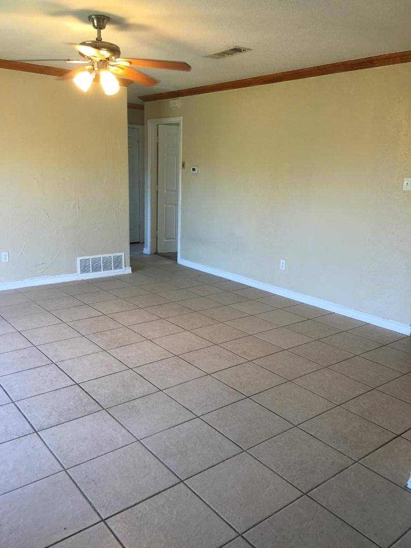 House for rent at 559 Perch Rd, Rockwall, TX 75032