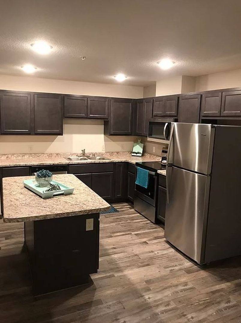 Apartment for rent at 725 6th St NW, Elk River, MN 55330