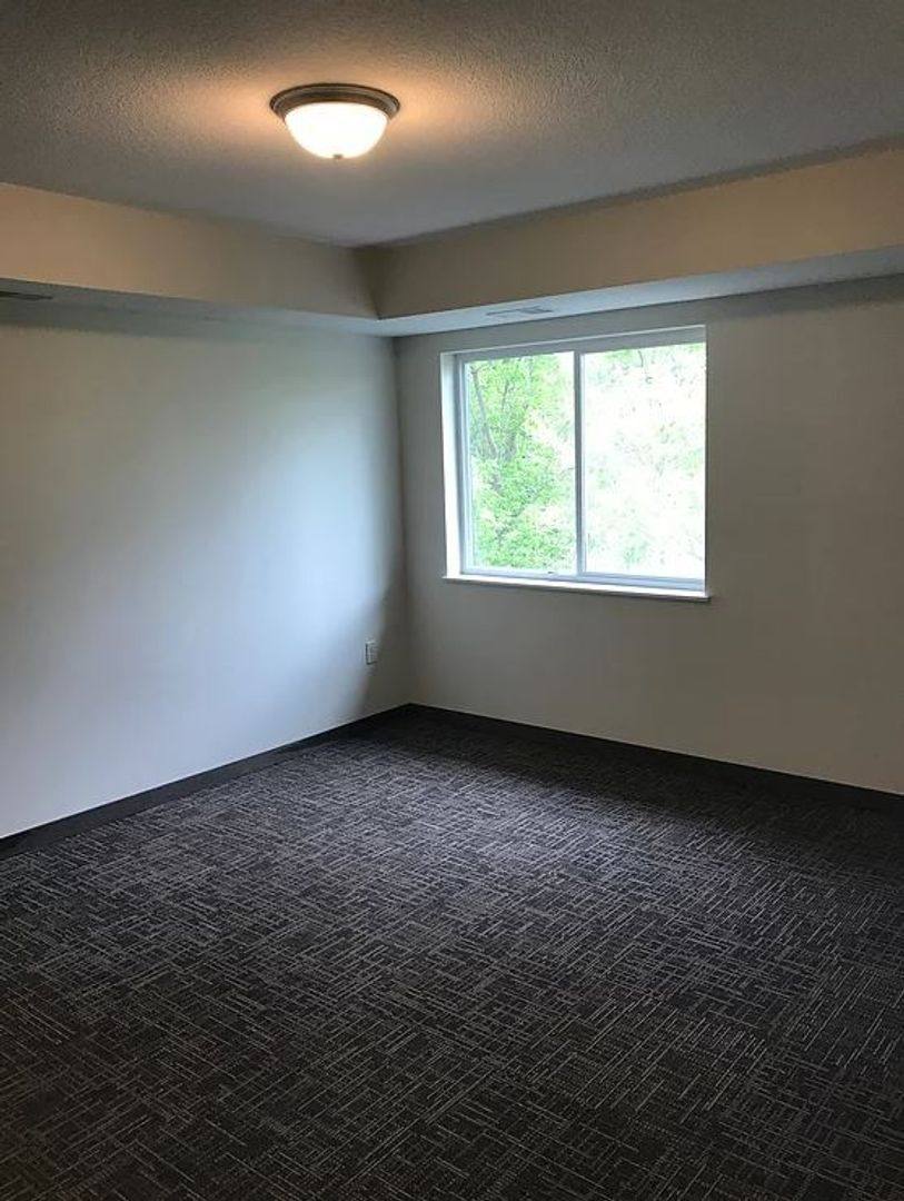 Apartment for rent at 725 6th St NW, Elk River, MN 55330