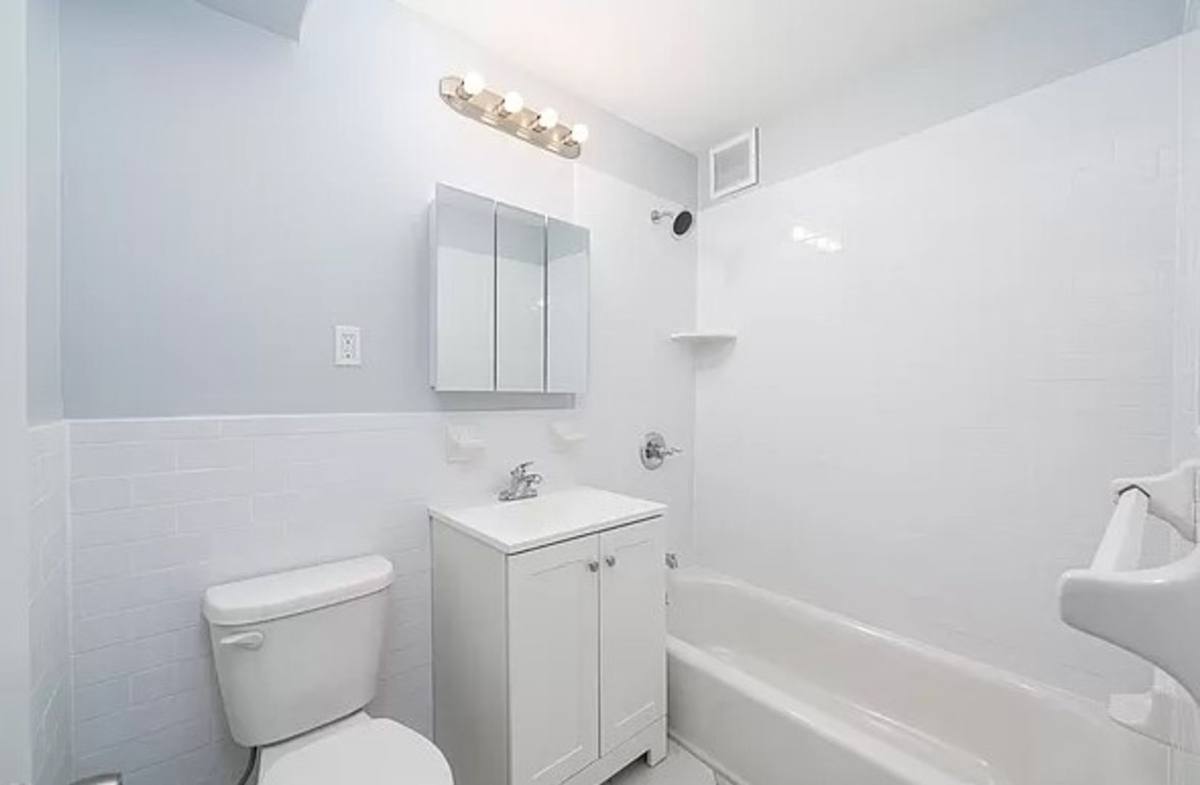 Apartment for rent at 700 Blvd E, Weehawken, NJ 07086
