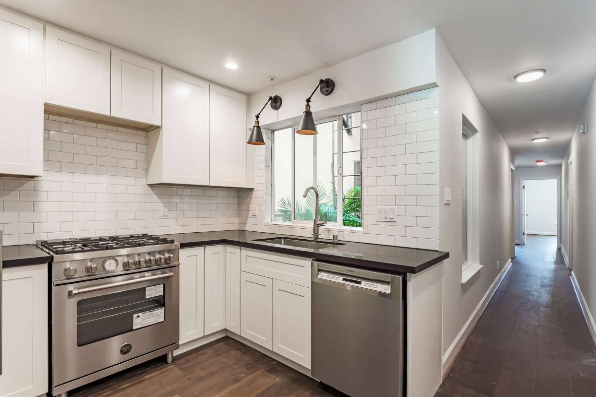 Apartment for rent at 235 Collins St #1, San Francisco, CA 94118