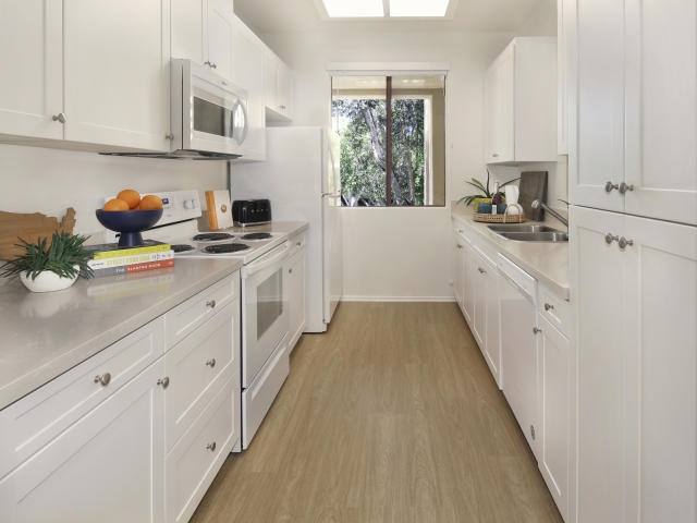 Apartment for rent at 1100 Stanford #E22, Irvine, CA 92612