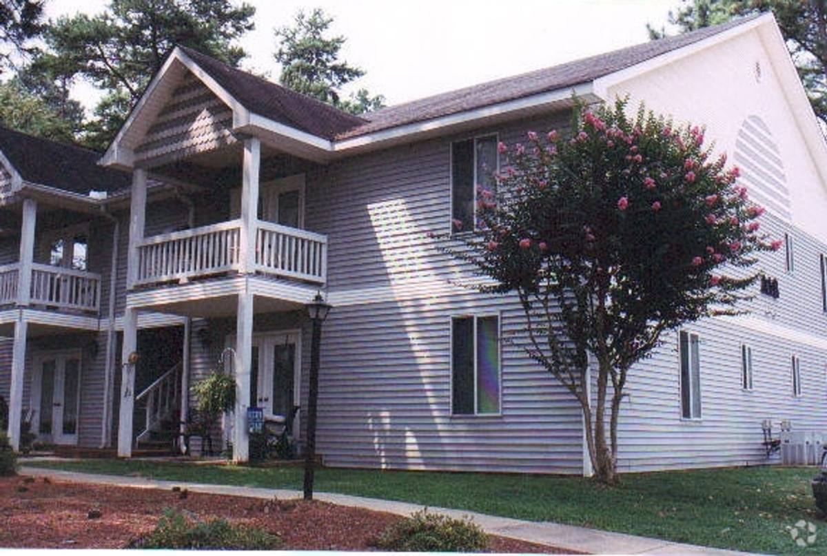 Apartment for rent at 164 Christopher St, Rainbow City, AL 35906