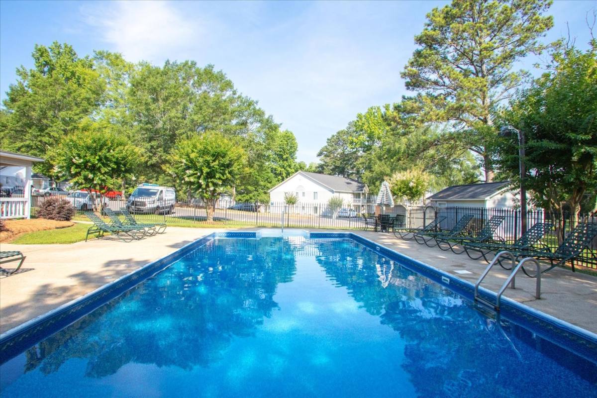 Apartment for rent at 164 Christopher St, Rainbow City, AL 35906