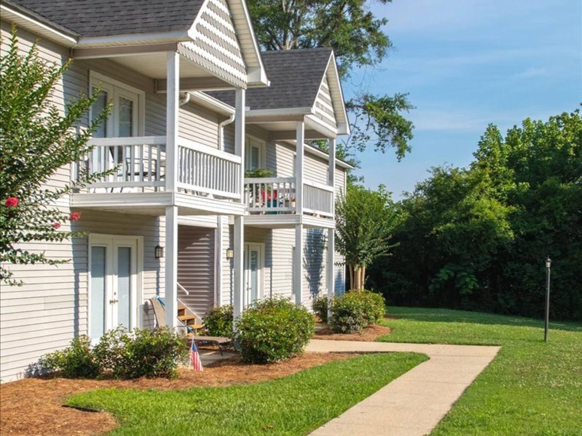 Apartment for rent at 164 Christopher St, Rainbow City, AL 35906