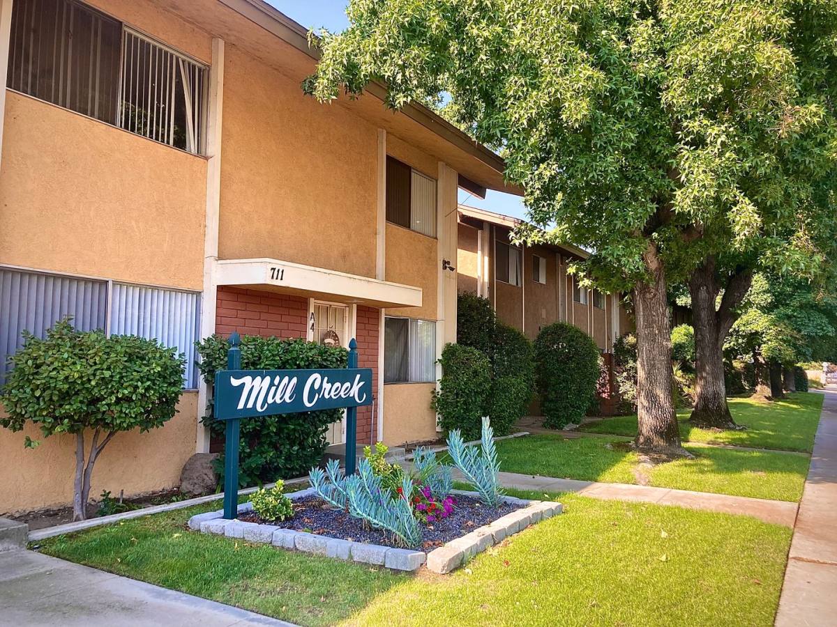 Apartment for rent at 711-835 E Noble Ave, Visalia, CA 93292