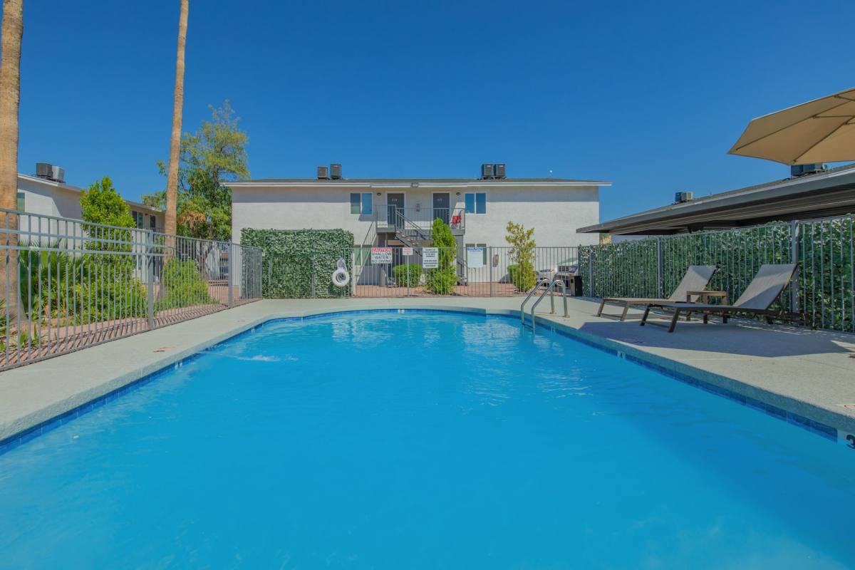 Apartment for rent at 15425 N 25th St, Phoenix, AZ 85032