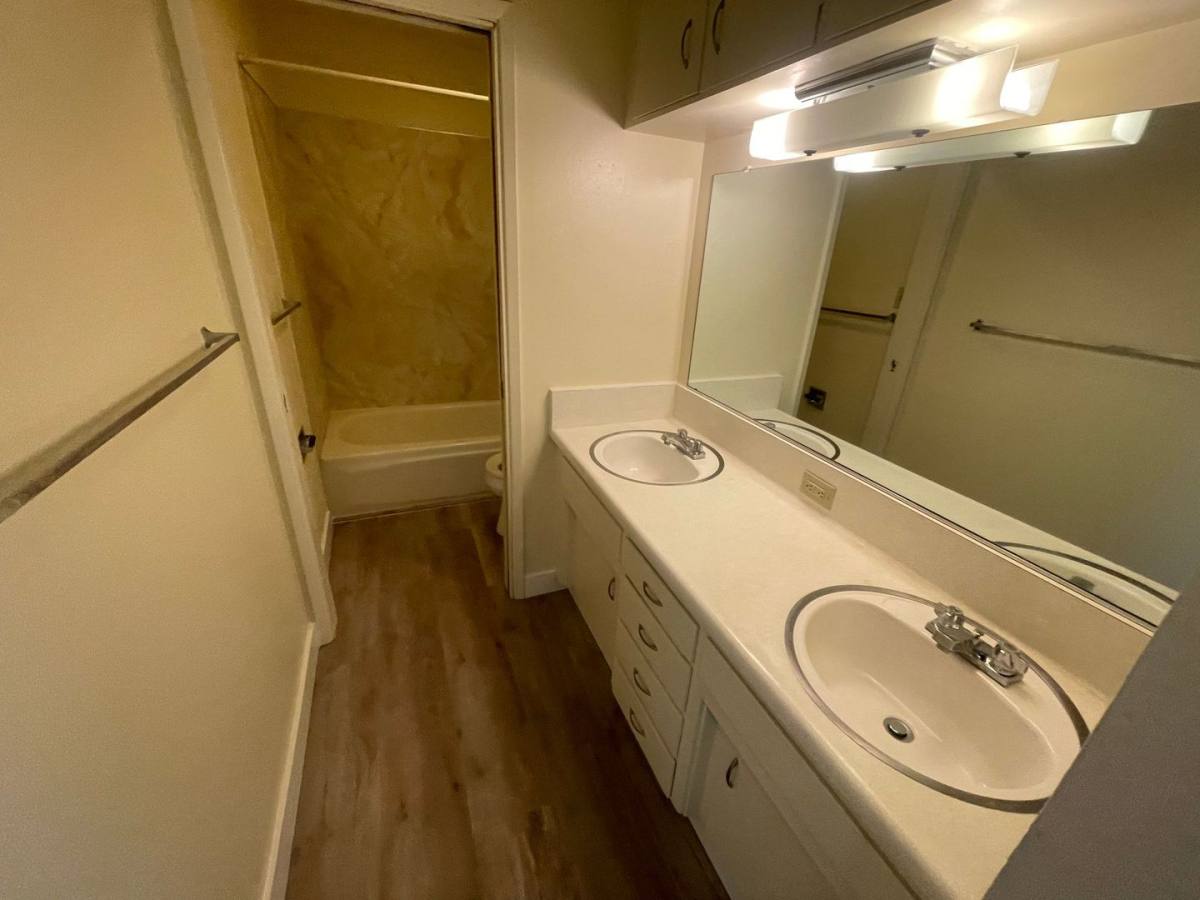 Apartment for rent at 1615-1625 E 8th St, Davis, CA 95616