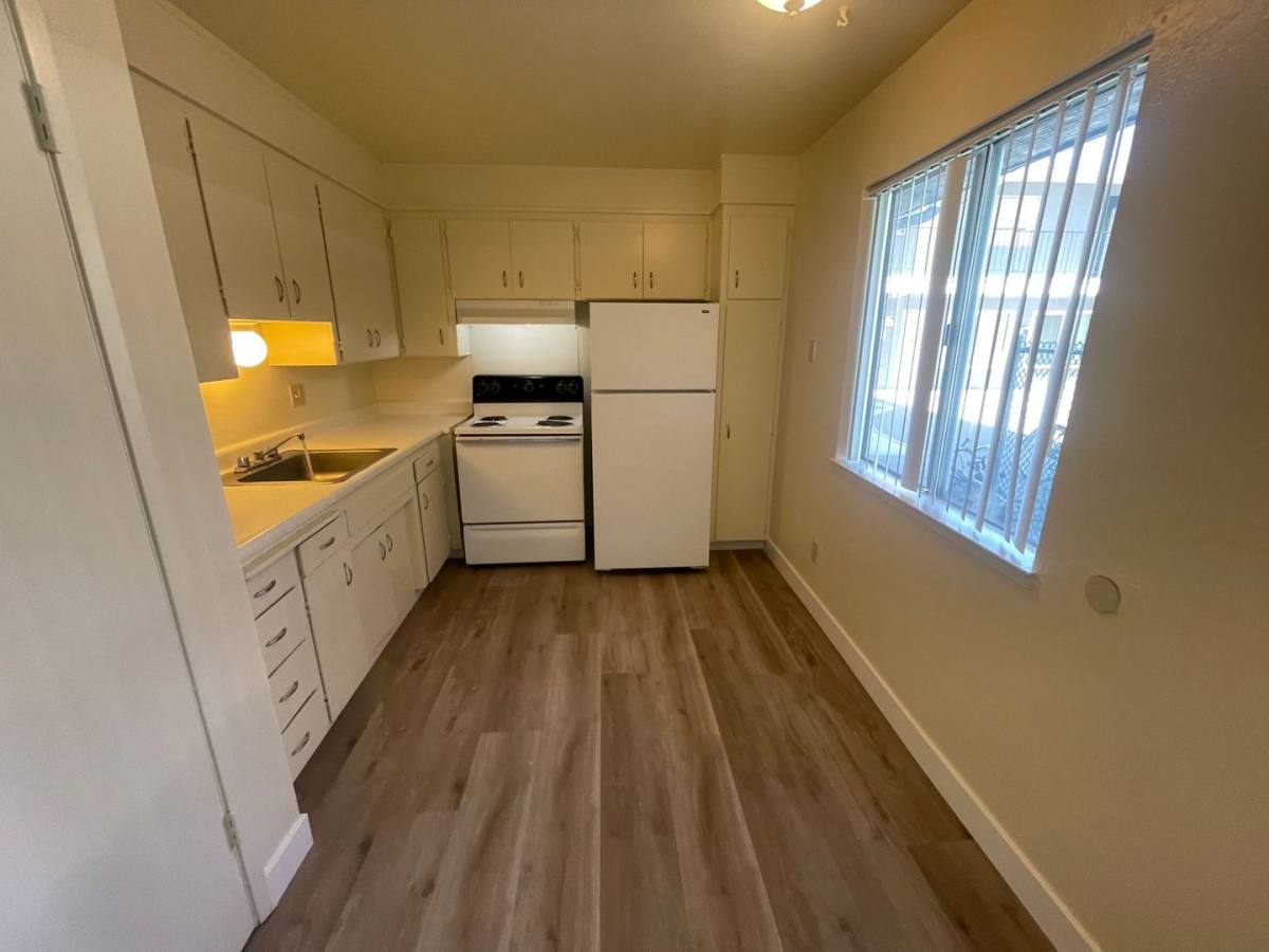 Apartment for rent at 1615-1625 E 8th St, Davis, CA 95616