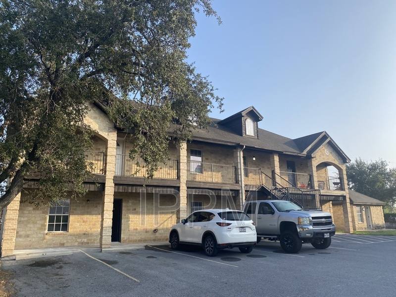 Apartment for rent at 302 S Fm491, Mercedes, TX 78570
