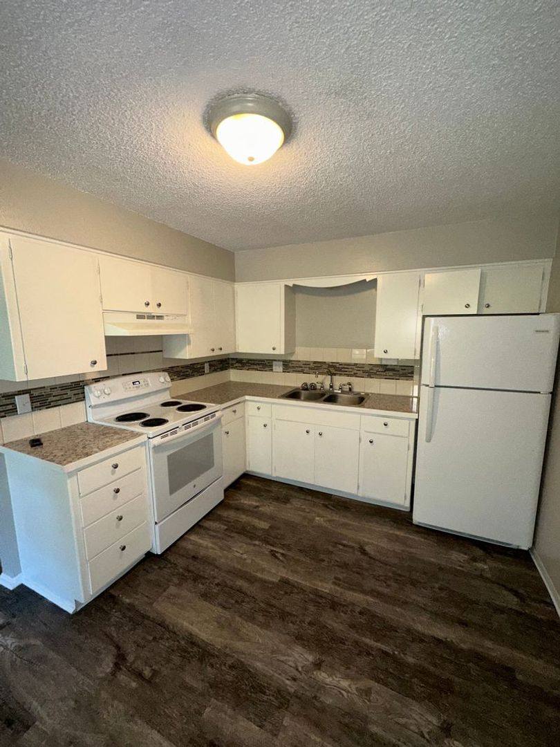 Apartment for rent at 2106 W 1st Ave, Spokane, WA 99201