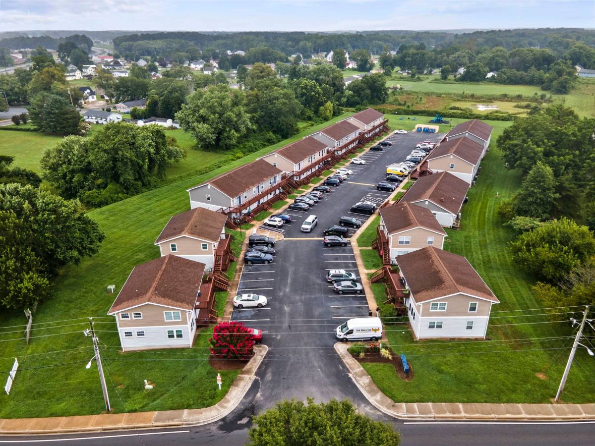 Apartment for rent at 509 Bay St, Berlin, MD 21811