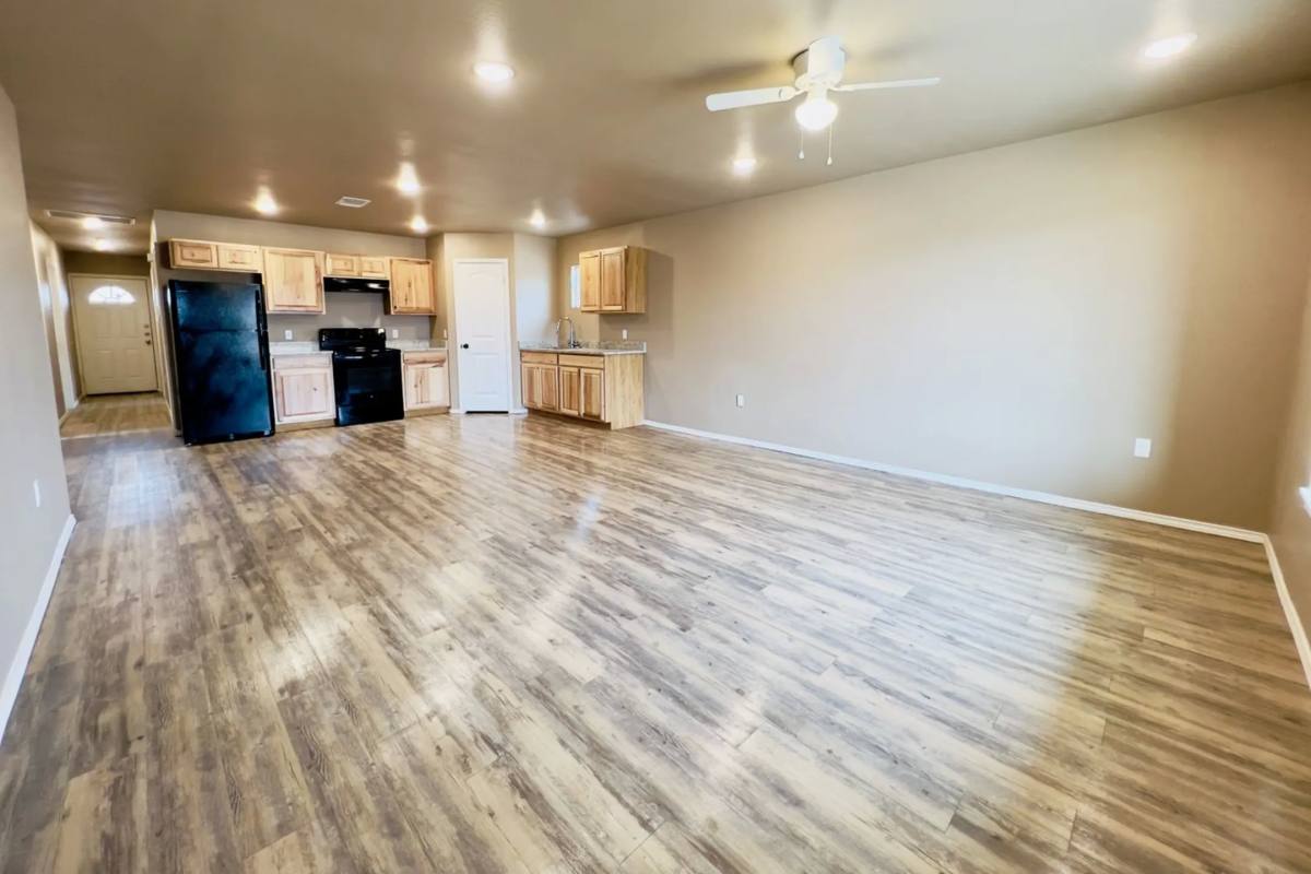 2201 E Main St, Lubbock, TX 79403