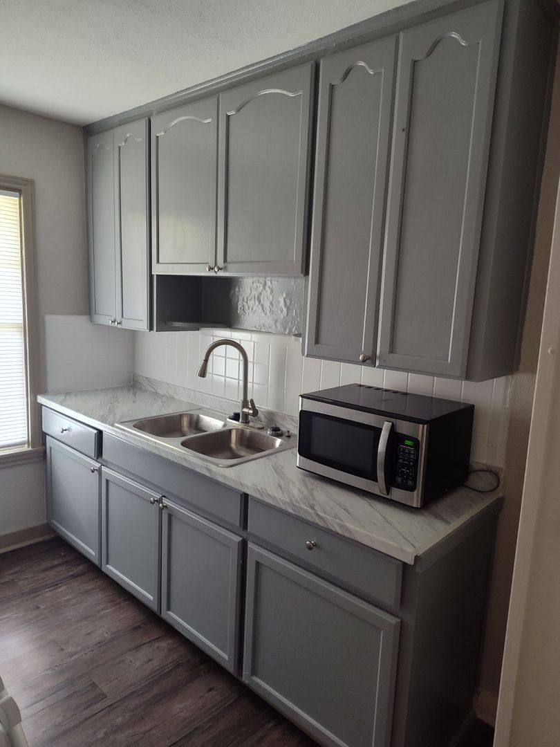 Apartment for rent at 100 Buccaneer Dr, Corpus Christi, TX 78411