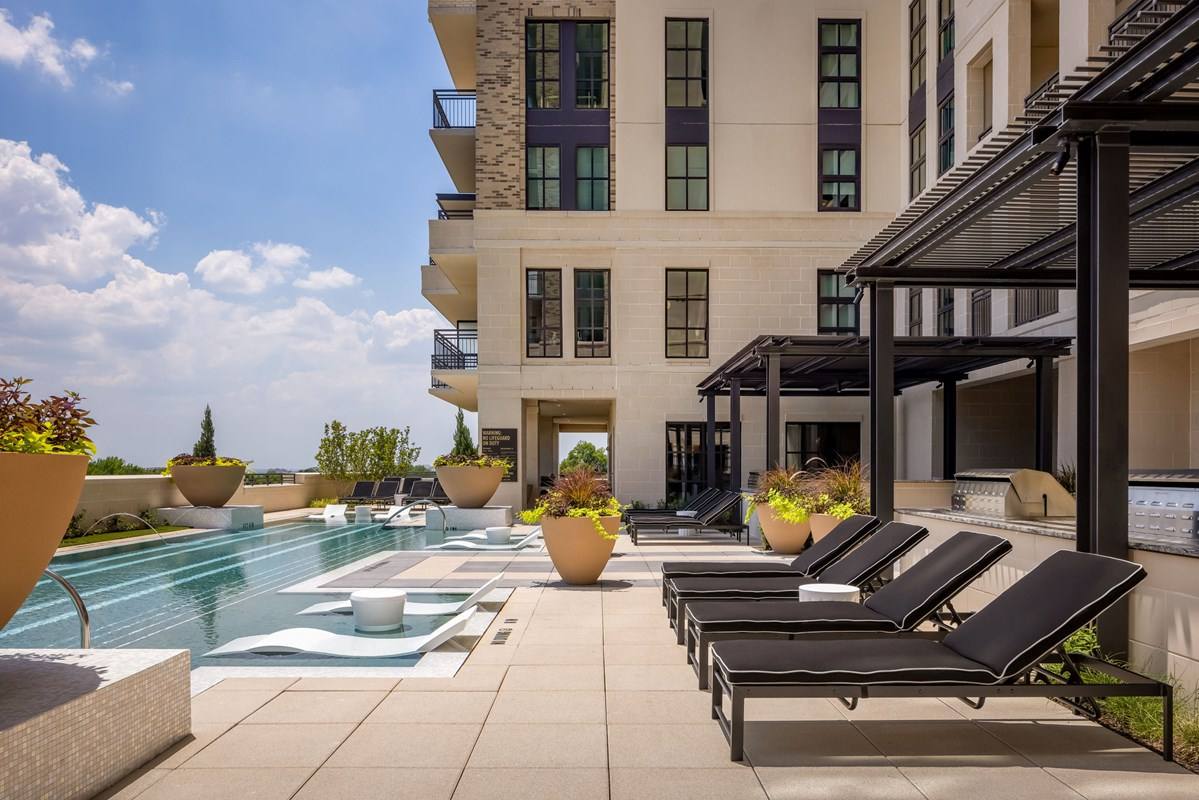 Apartment for rent at 4253 Irving Ave #B6-28, Dallas, TX 75219