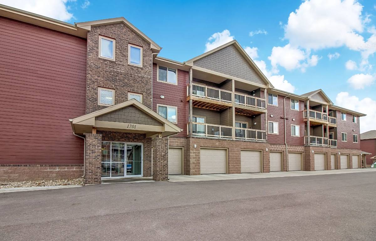 Apartment for rent at 1701 S Katie Ave, Sioux Falls, SD 57106