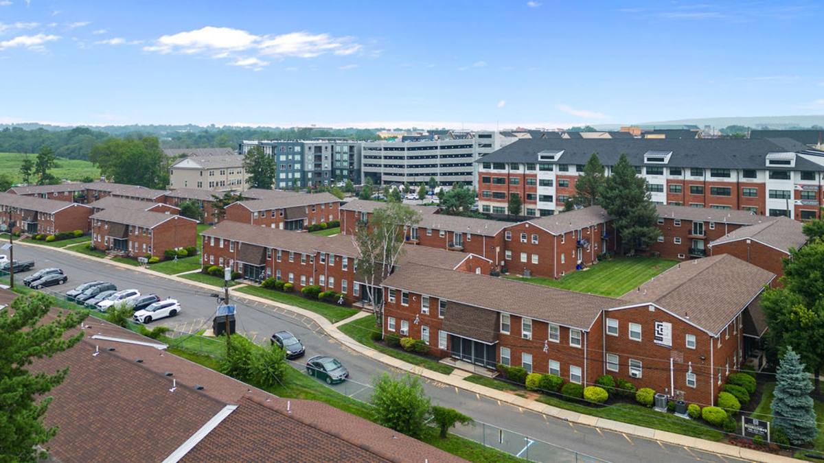 Apartment for rent at 150 S Bridge St, Somerville, NJ 08876