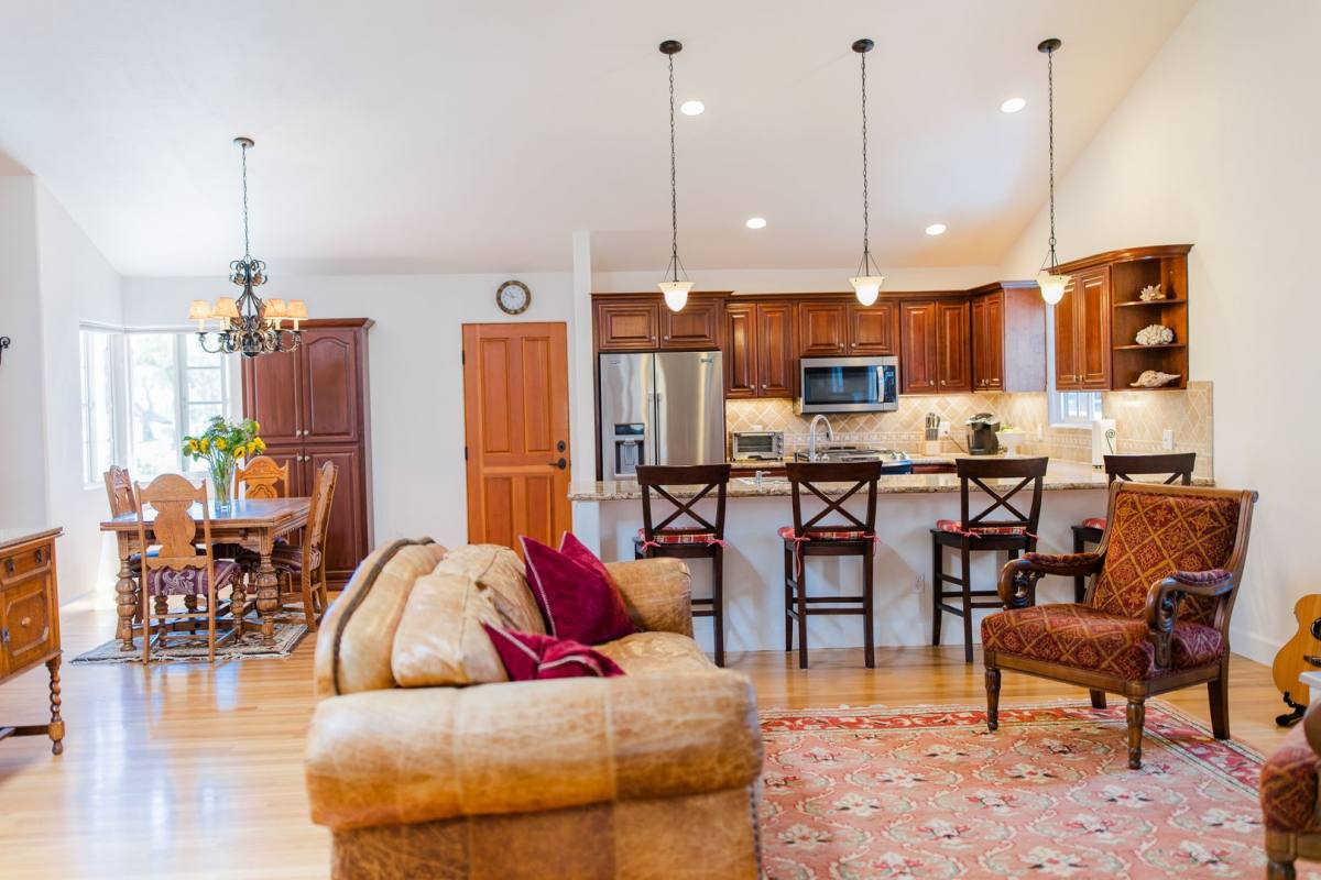 Apartment for rent at 1000 Coronado Ave, Coronado, CA 92118