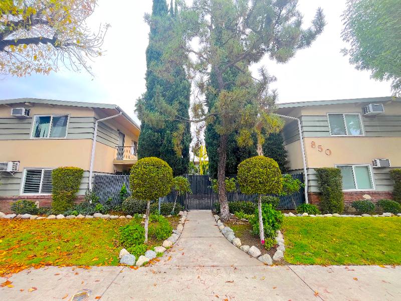 850 S Rosemead Blvd 9, Pasadena, CA 91107 Apartment For Rent