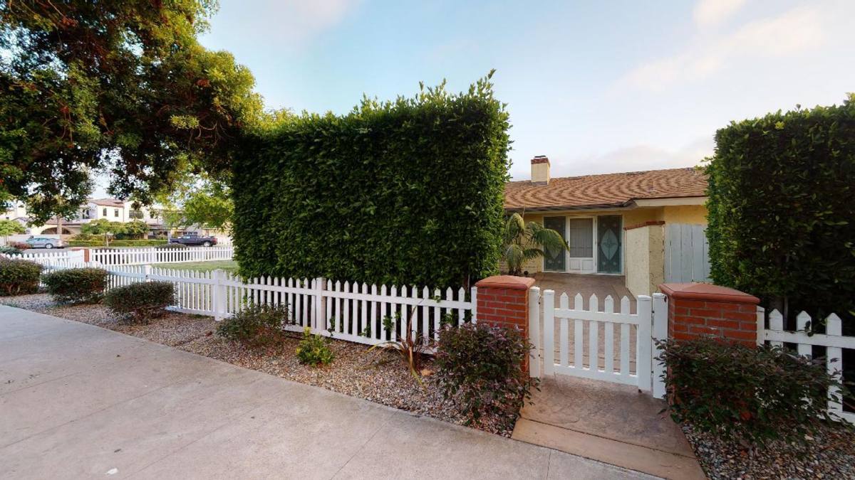 Apartment for rent at 1120 Alameda, Coronado, CA 92118