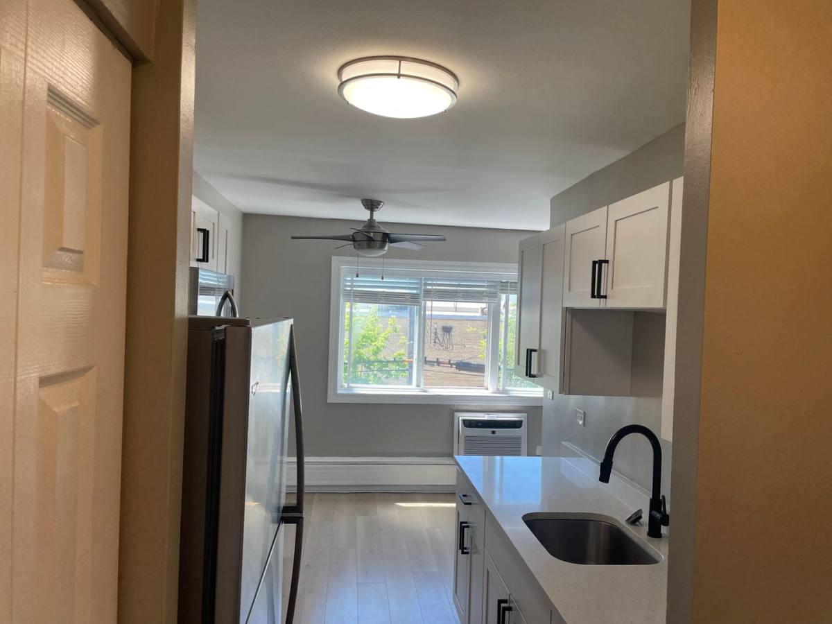 Apartment for rent at 21 N Main St, Glen Ellyn, IL 60137