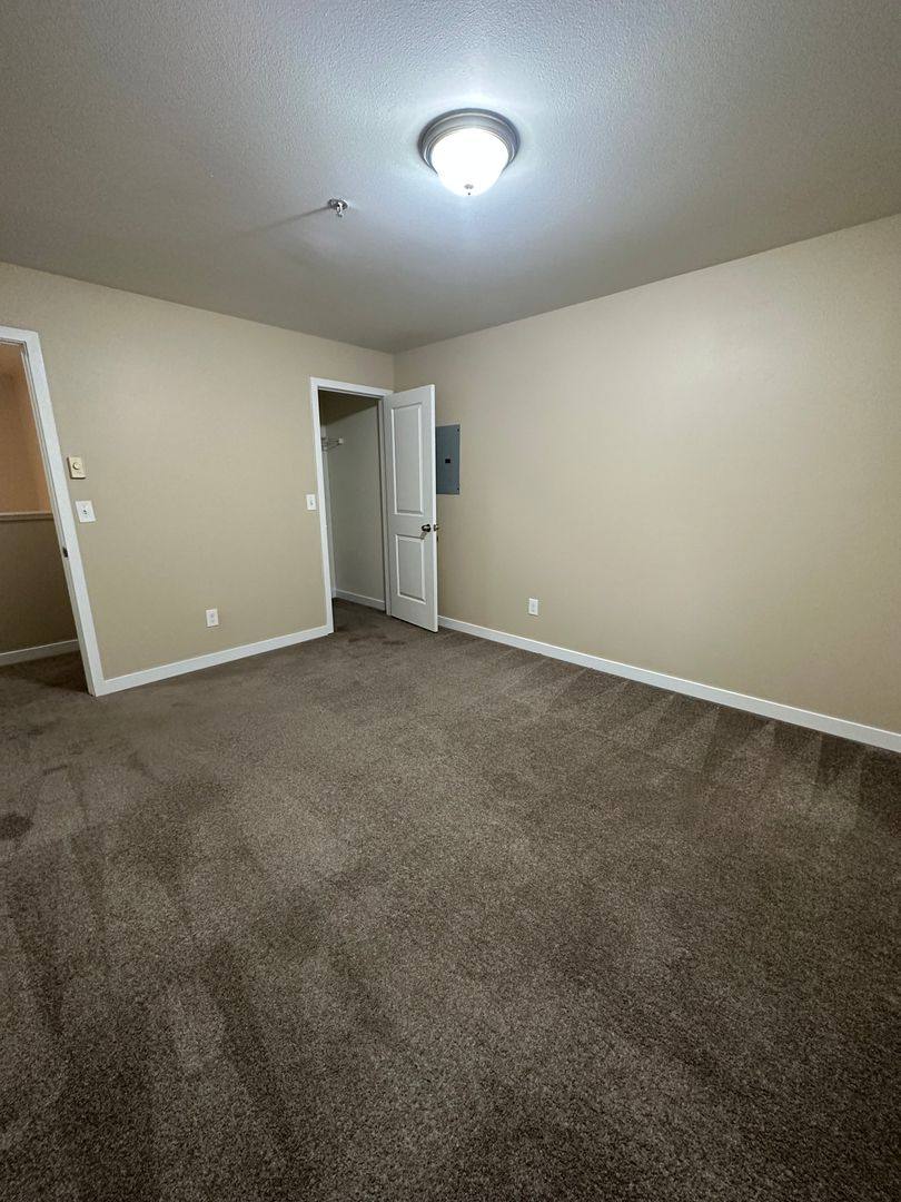 Apartment for rent at 4236 7th Ave NE, Seattle, WA 98105