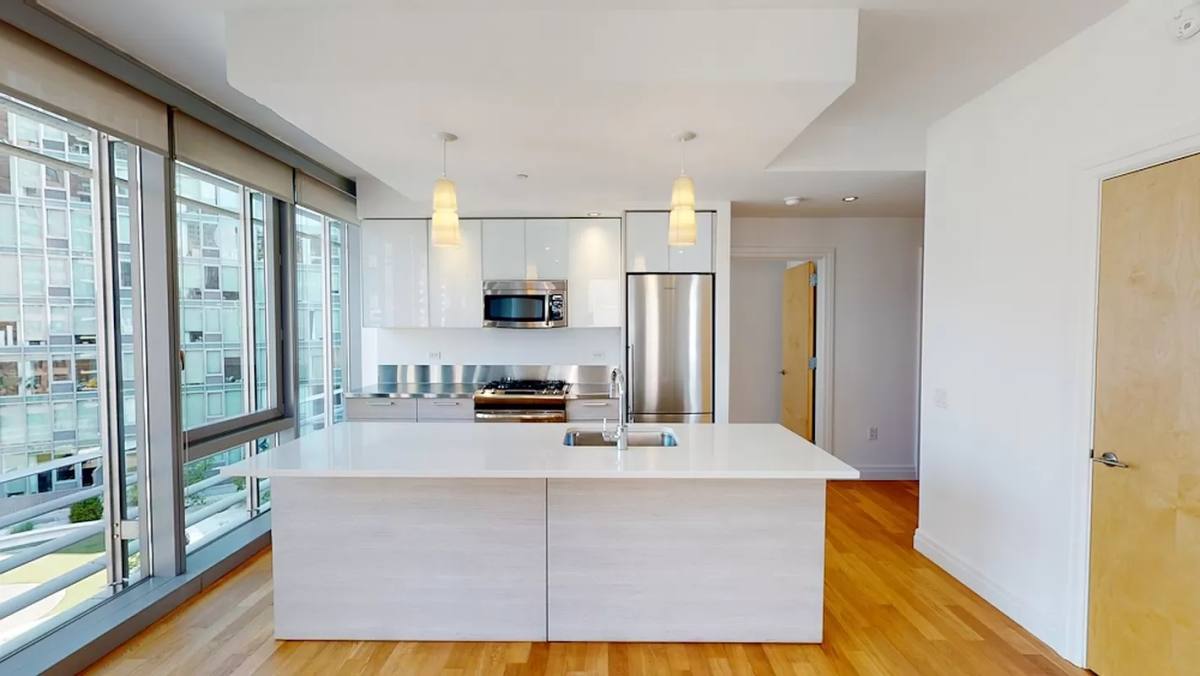 Apartment for rent at 550 W 54th St #863, New York, NY 10019