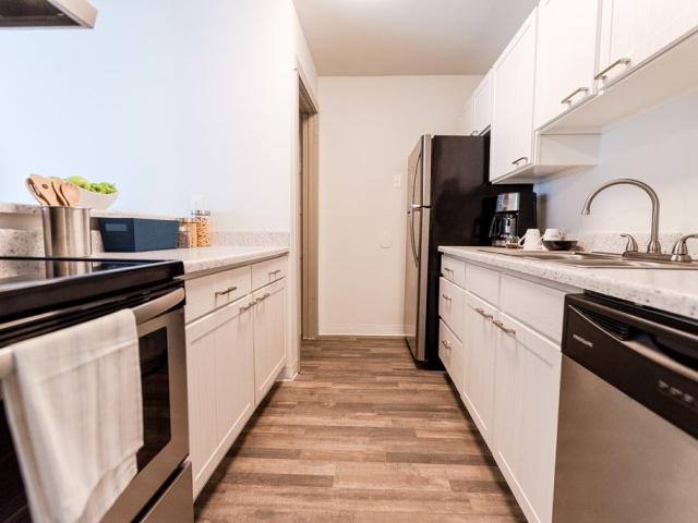 Apartment for rent at 1610 W James Place #E31, Kent, WA 98032
