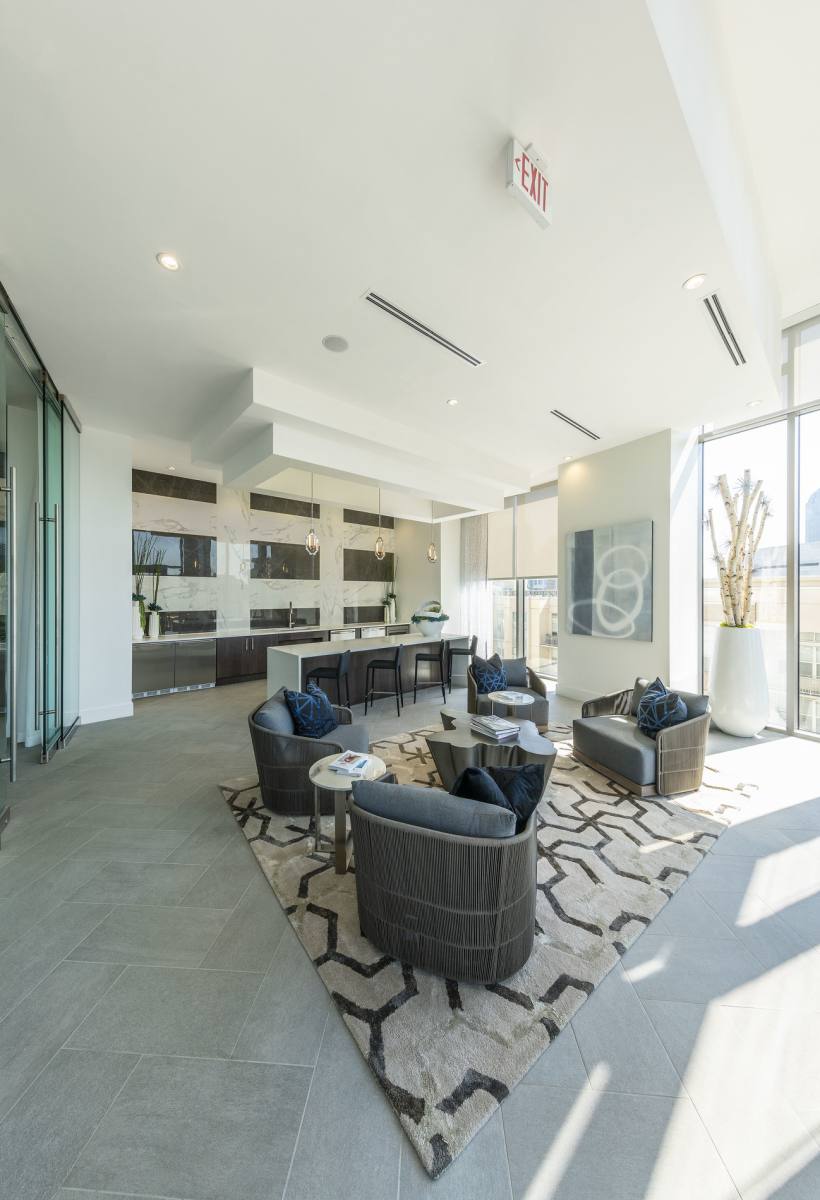 Apartment for rent at 2373 Victory Ave #A2-16, Dallas, TX 75219