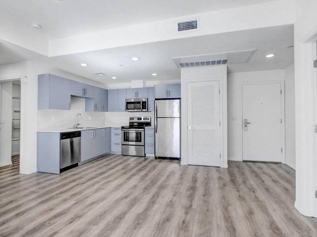 Apartment for rent at 6530 Sepulveda Blvd #A12, Van Nuys, CA 91411