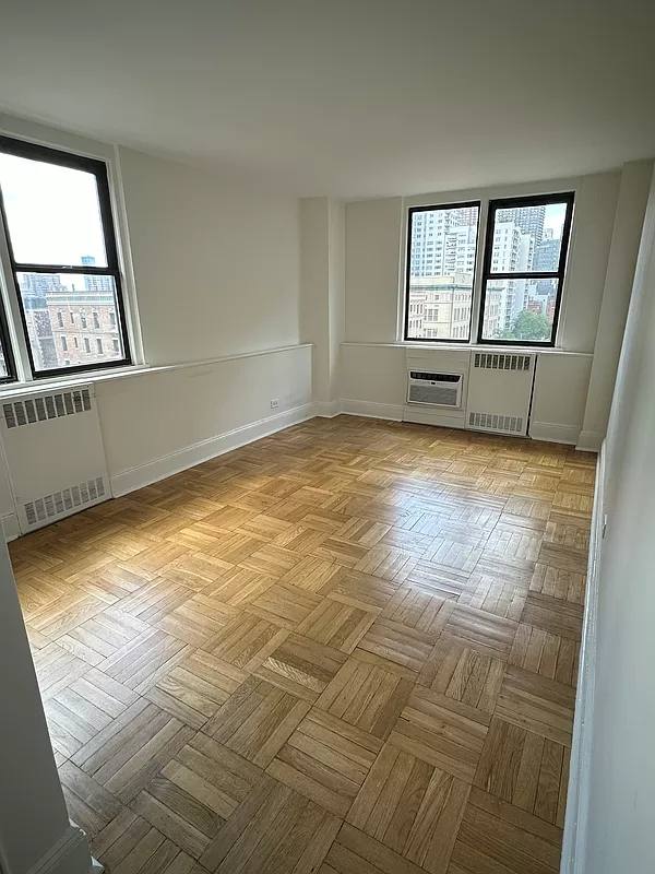 Apartment for rent at 435 E 79th St #7HH, New York, NY 10075