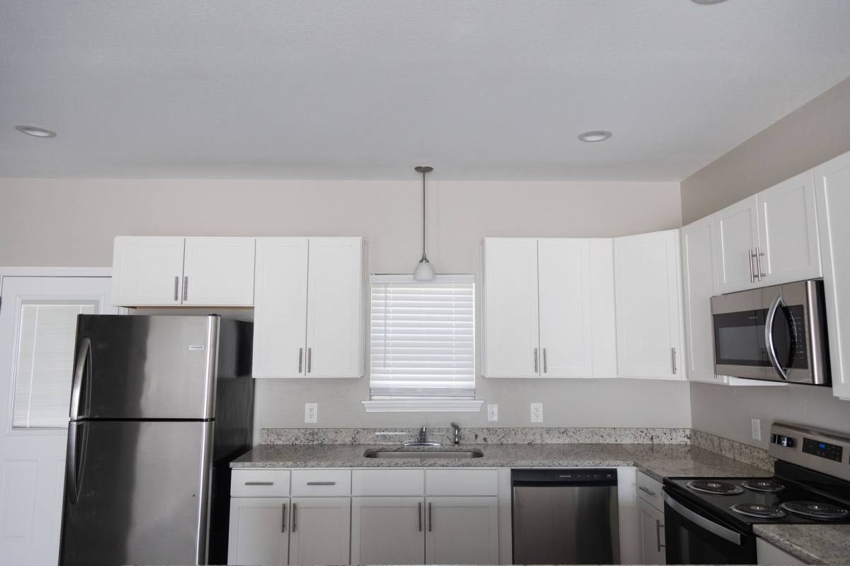 Townhouse for rent at 330 N Pecan, Nash, TX 75569