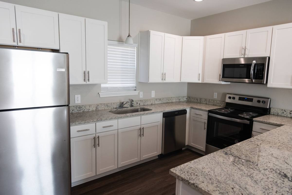 Townhouse for rent at 330 N Pecan, Nash, TX 75569