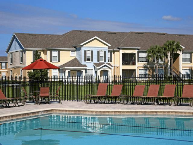 Apartment for rent at 3550 Lake Center Dr #D13, Mount Dora, FL 32757