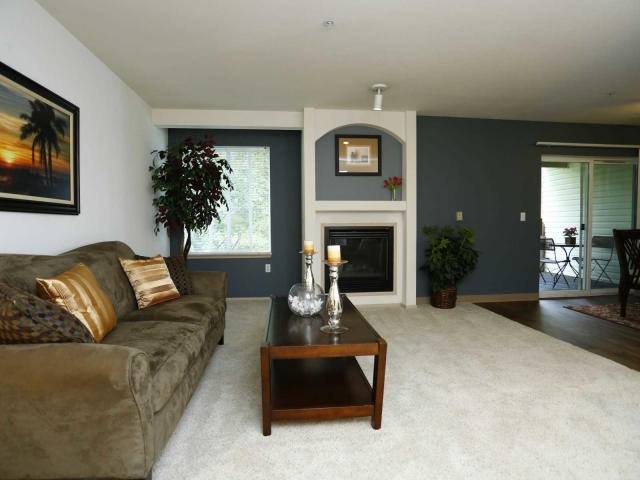 Apartment for rent at 11619 Canyon Rd E #E13, Puyallup, WA 98373