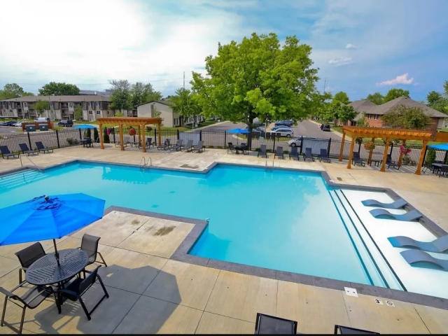Apartment for rent at 921 Parliament Place #E13, Greenwood, IN 46142