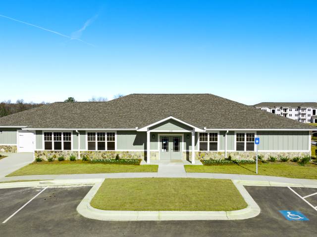 Apartment for rent at 100 Harvest Grove Lane #C13, Calhoun, GA 30701