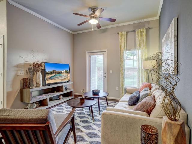 Apartment for rent at 600 Greenlawn Dr #E13, Columbia, SC 29209