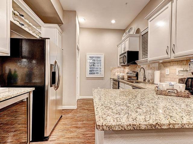 Apartment for rent at 5353 Memorial Dr #D23, Houston, TX 77007
