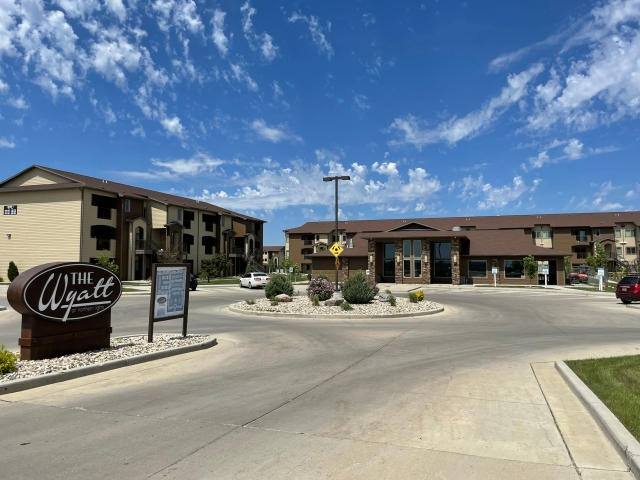 Apartment for rent at 1410 30th Ave NW #D13, Minot, ND 58703