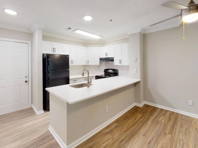 Apartment for rent at 8215 Crescent Ridge Dr #D33, Charlotte, NC 28269